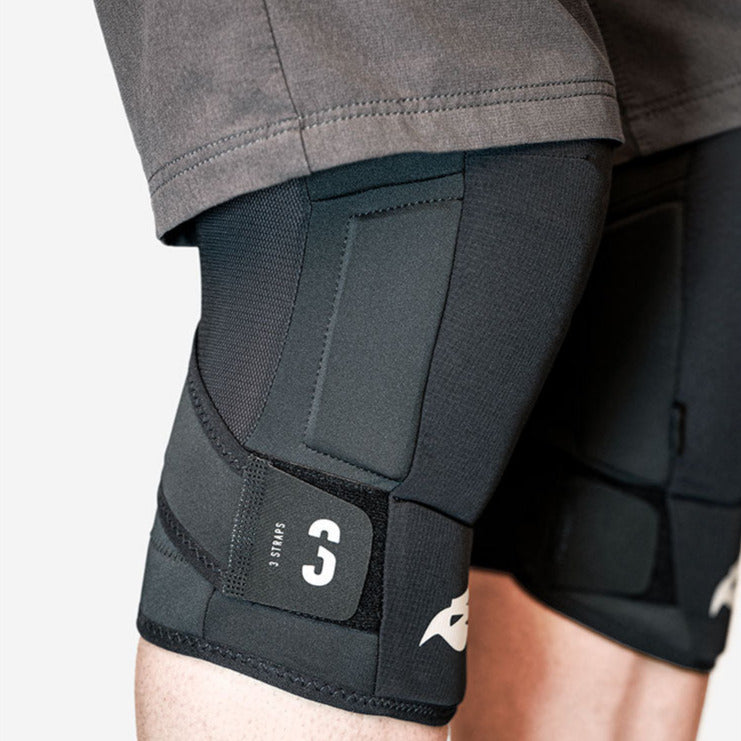 Protezioni ginocchia Bluegrass 3Straps - Nero Bluegrass