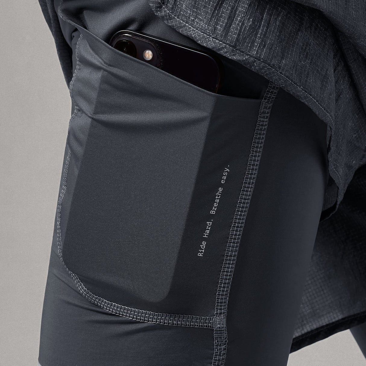 Endura AllTrack Lite Lined Shorts - Grau