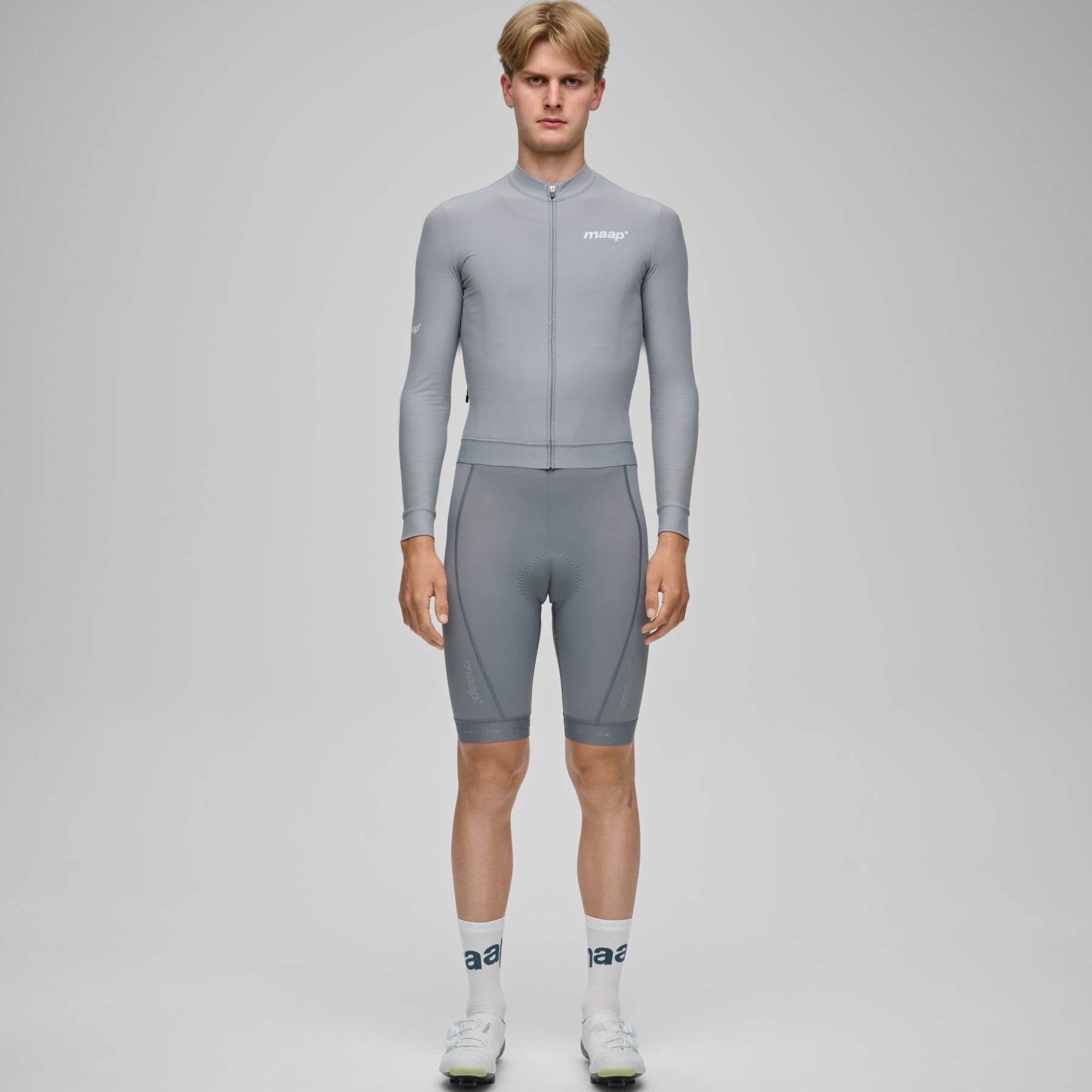  TRAINING BIB 3.0 美品 マープ　グレー Bib shorts Maap Training Bib 3.0 - Grey | All4cycling