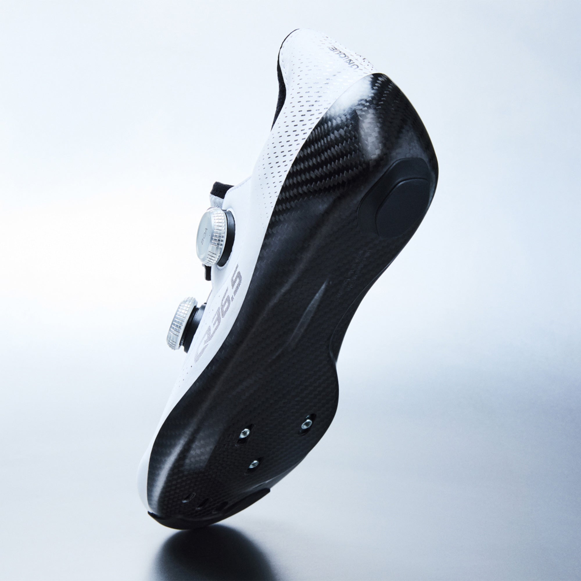 Q36.5 Unique Pro Road Shoes - White | All4cycling