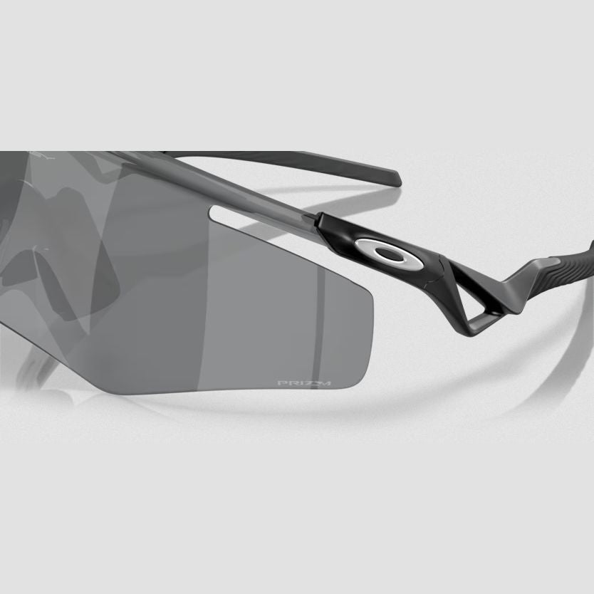 Occhiali Oakley QNTM Kato - Matte black prizm black - E