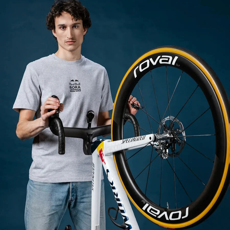 T-shirt Redbull Bora-Hansgrohe 2025 Essential Mono - Grigio Red Bull