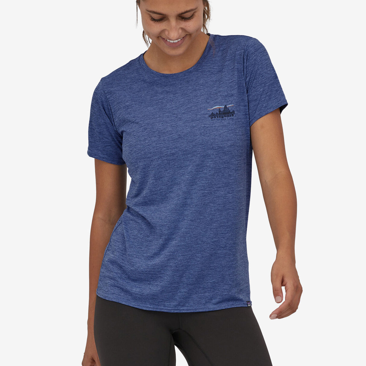 T-shirt donna Patagonia Capilene Cool Daily - Blu - E