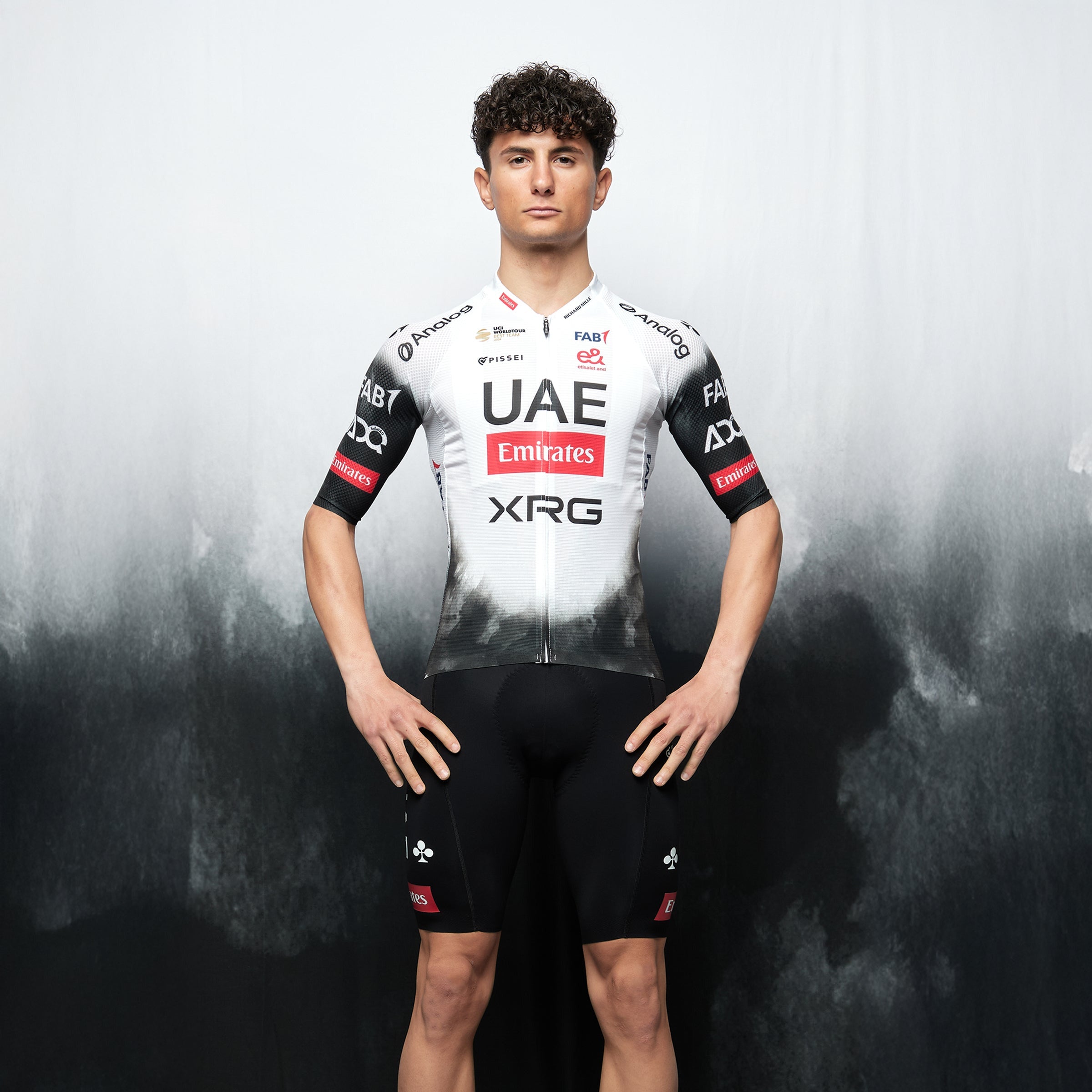 Maglia Pissei UAE Team Emirates 2025 Magistrale Ultra - Q