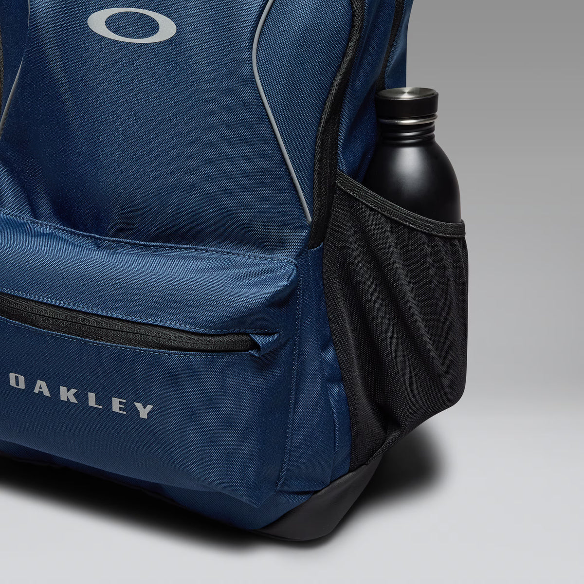 Oakley Spark Traverse Backpack - Abyss