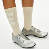 Pas Normal Studios Race Socken - Beige