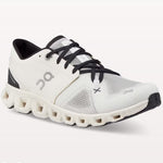Frauen Schuhe On Cloud X 3 - Weiß