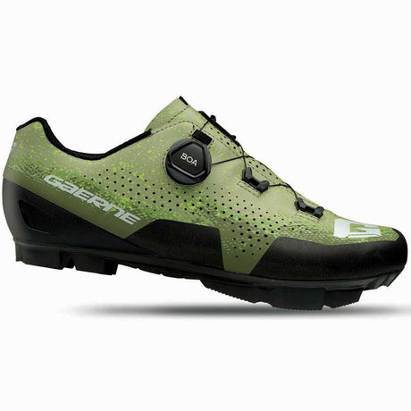 Le Nuove Scarpe Da Ciclismo Gaerne Stilo Gold Rush Con Rotella BOA LI2 In Alluminio Anodizzato Le Nuove Scarpe Da Ciclismo Gaerne Stilo Gold Rush Con Rotella BOA LI2 In Alluminio Anodizzato