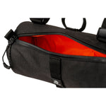 Agu Venture Roll handlebar bag - Black