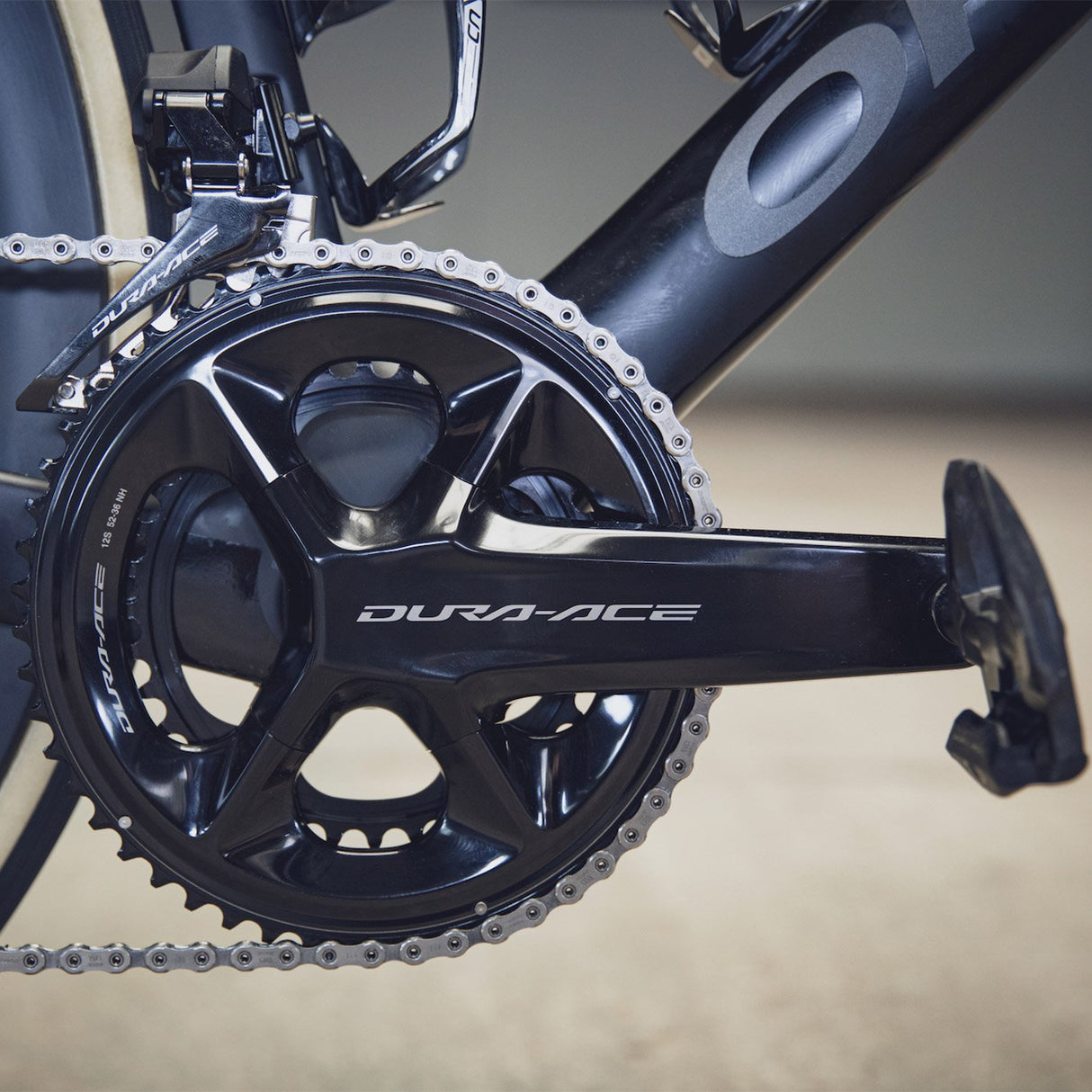 Gruppo Shimano Dura-Ace Di2 R9270 12V - 50/34 D - I