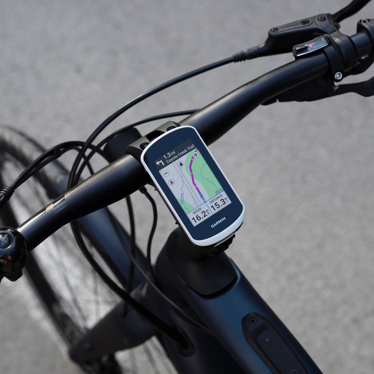 Garmin Edge Explore 2 Power Mount Bundle - White black
