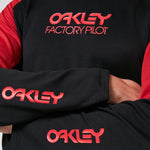 Maglia maniche lunghe Oakley Switchback Trail - Nero rosso