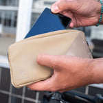The Pack Essential Case phone bag - Brown