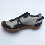 Scarpe Udog Distanza - Grigio - Q